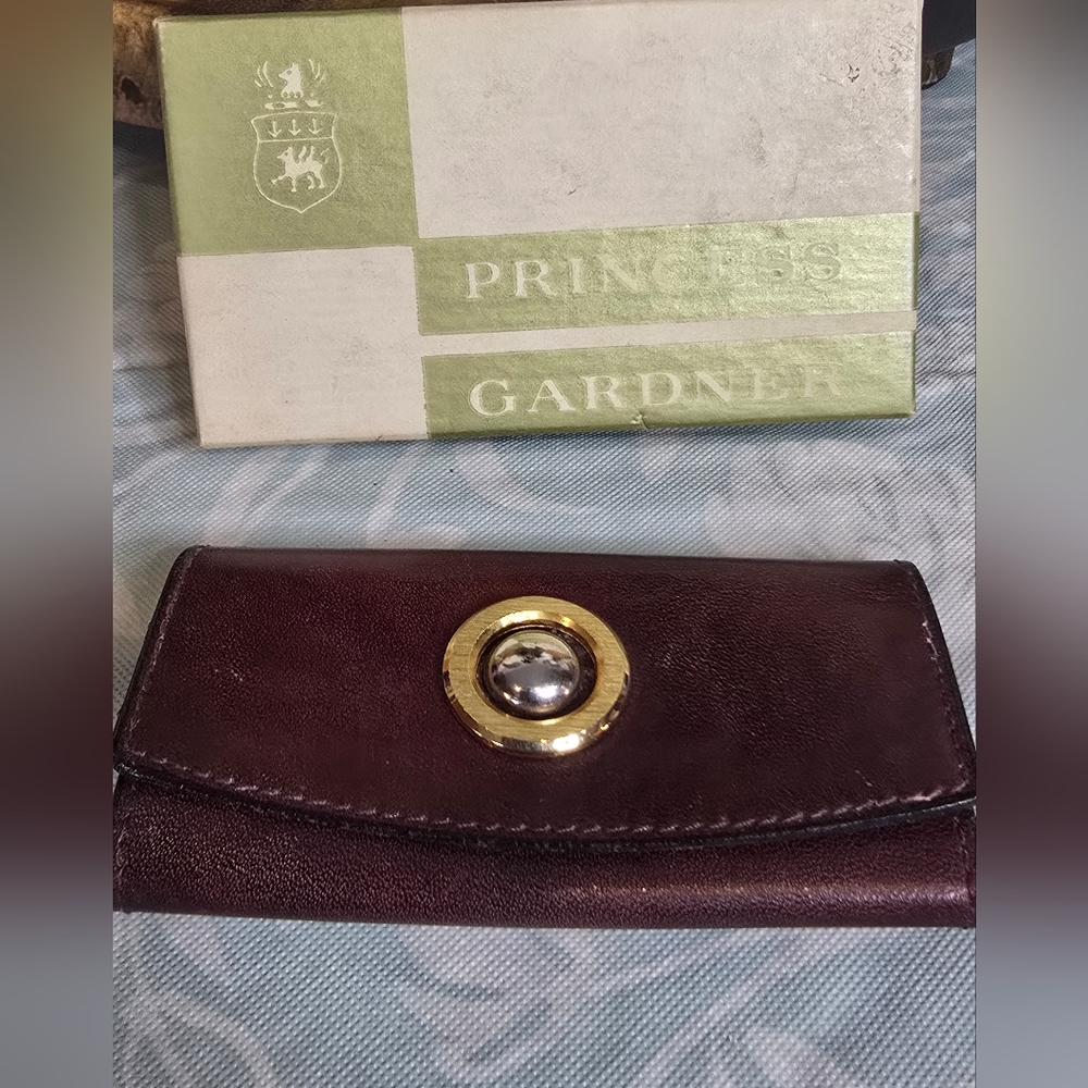 Princess Gardner Vintage Leather Key Holder Dark Brown with Gold Accent Italy - Picture 7 of 7